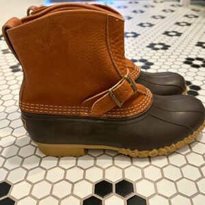 LL Bean Lounger Duck Boot in Women's Size 8